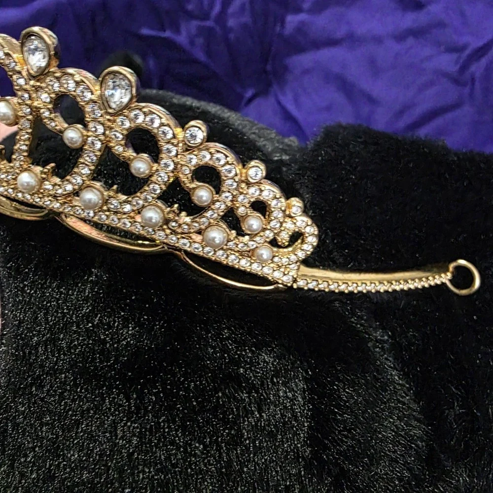 Vintage Swarovski Crystal Crown Tiara Gold Tone Faux Pearls Princess Prom Bride